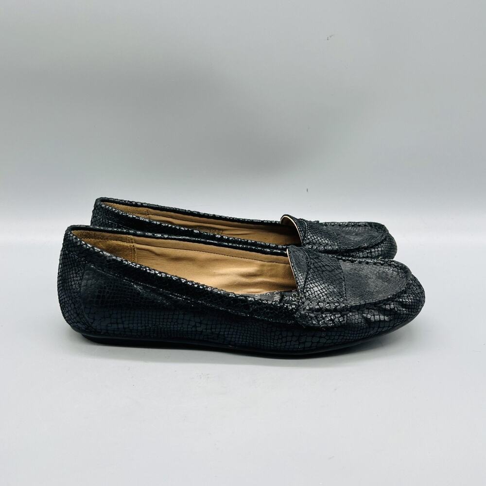 Vionic Shoes Womens 6 Black Snake Print Leather Moccasin Flats Comfort Slip On